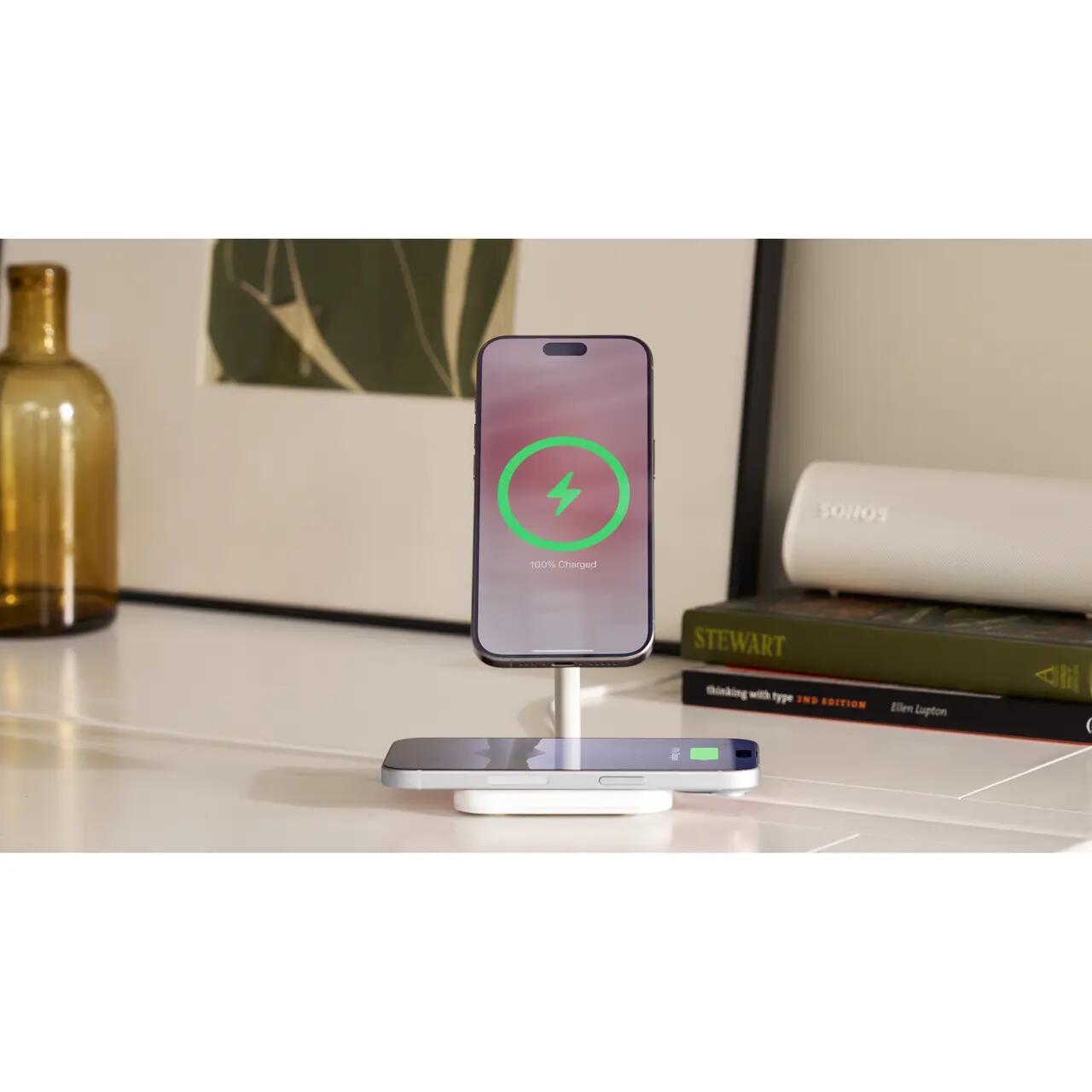 Statie de incarcare wireless HiRise 3Twelve South pentru iPhone, AirPods si Apple Watch | Alb