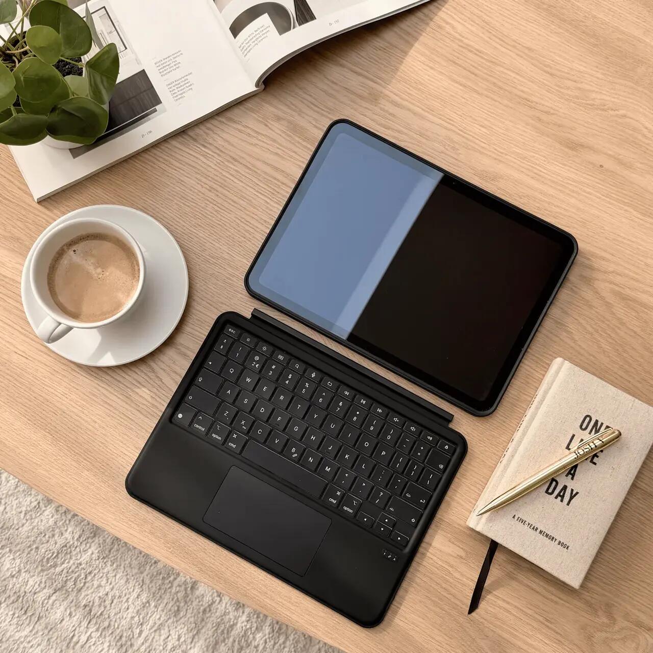 Tastatură DECODED cu trackpad, iPad generația a 10-a, 10.9