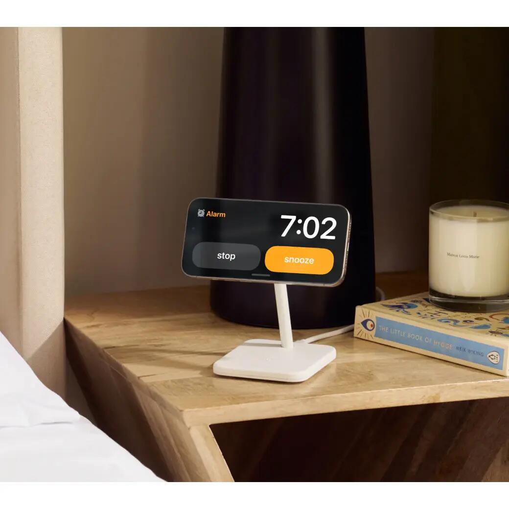 Statie de incarcare wireless HiRise 3Twelve South pentru iPhone, AirPods si Apple Watch | Alb